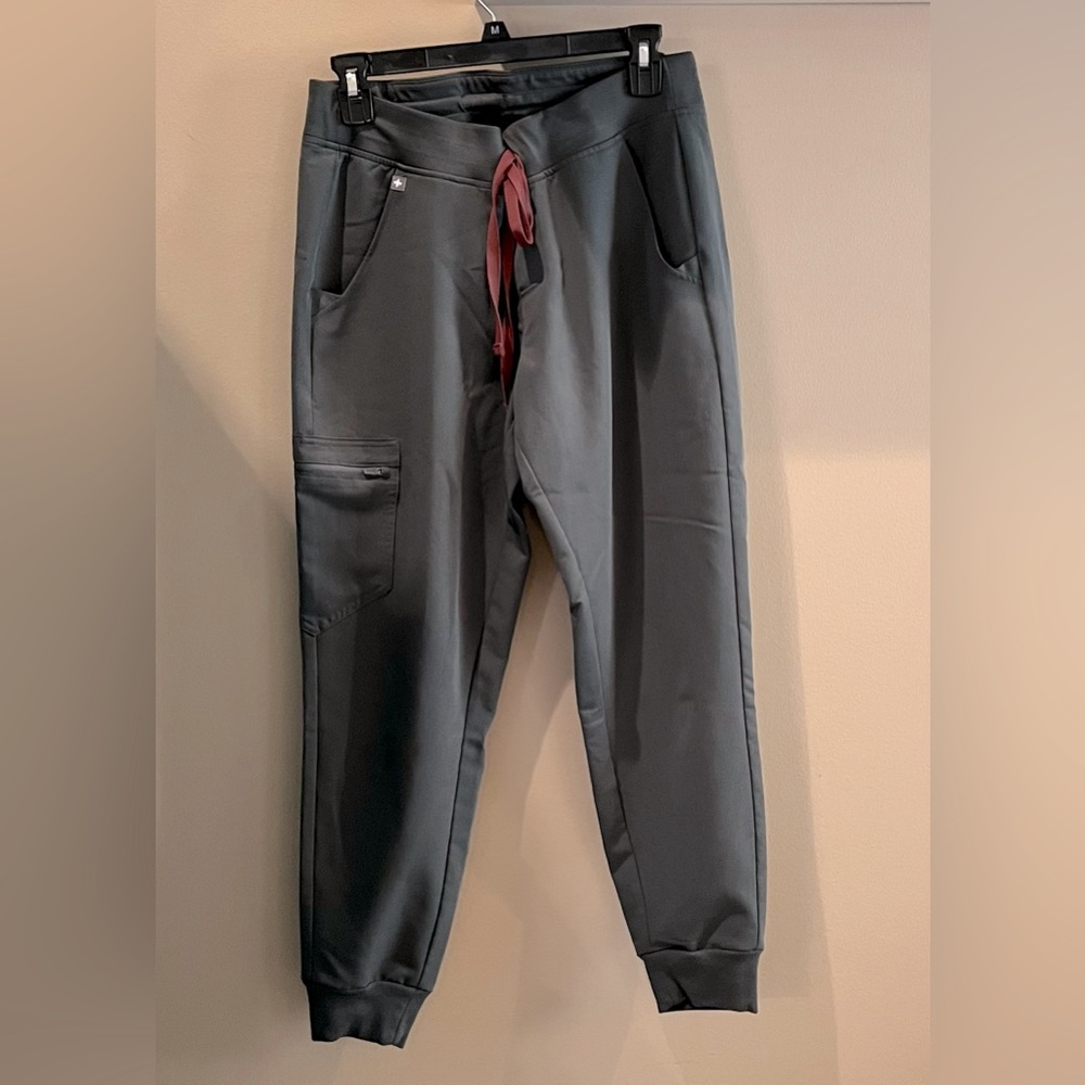 Figs Zamora jogger- Medium Petite